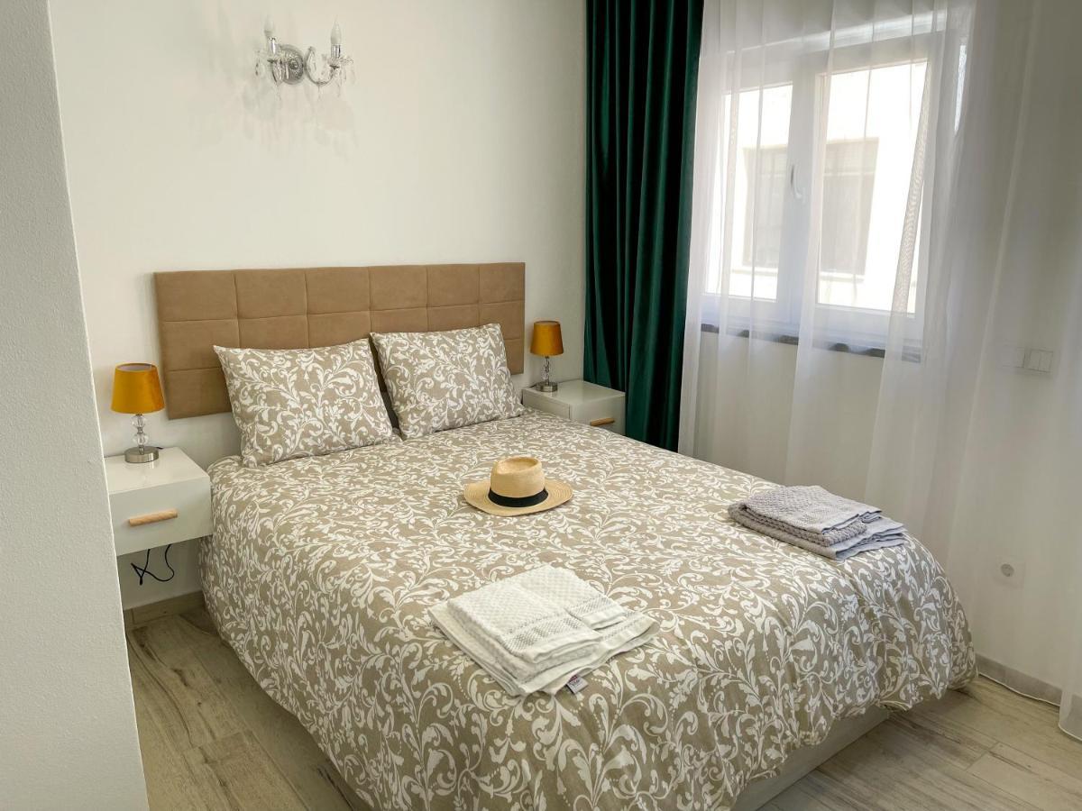 Our Charming House Apartment Portimao Bagian luar foto